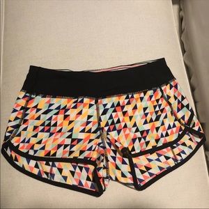 Lululemon Speed Shorts size 4 SeaWheeze Mosaic